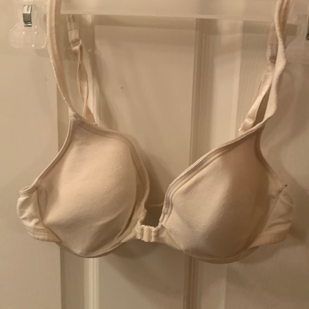 34B Beige Front Clasp Underwire WonderBra